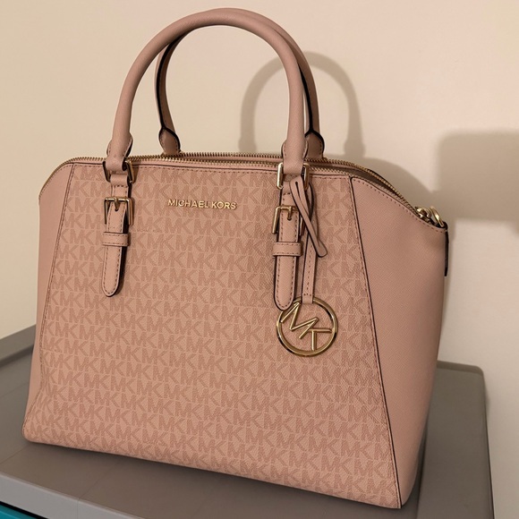 Michael Kors Handbags - Blush Michael Kors Purse